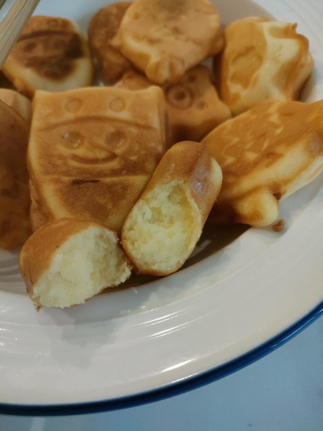 用蛋糕机简单几步，就能做出蛋香十足的蛋糕仔来