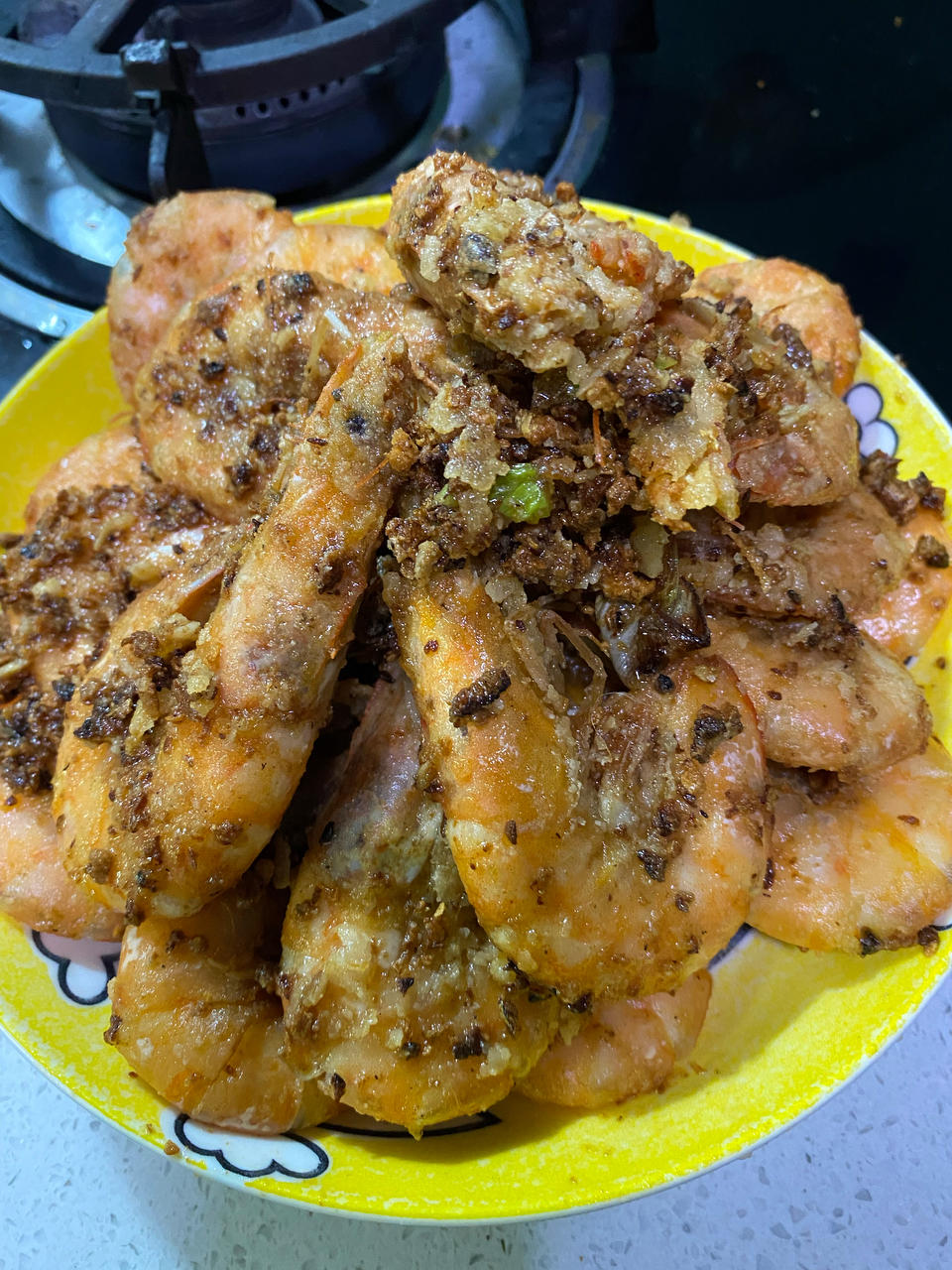 【避风塘香酥虾】