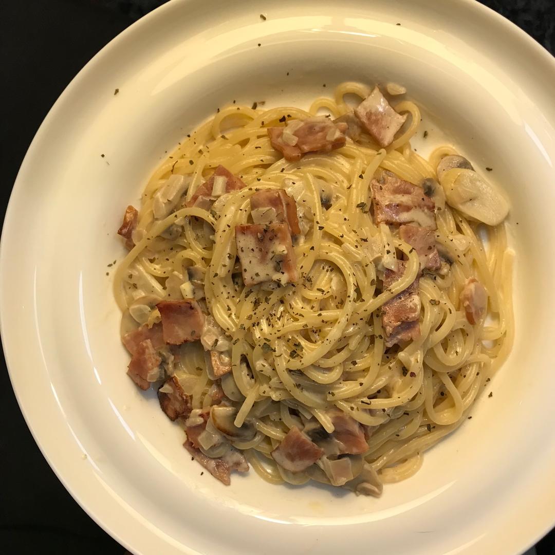 奶油大虾培根意粉