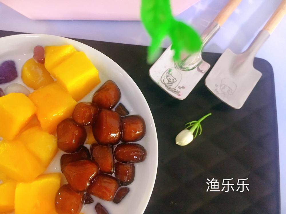 芒果白雪黑糯米