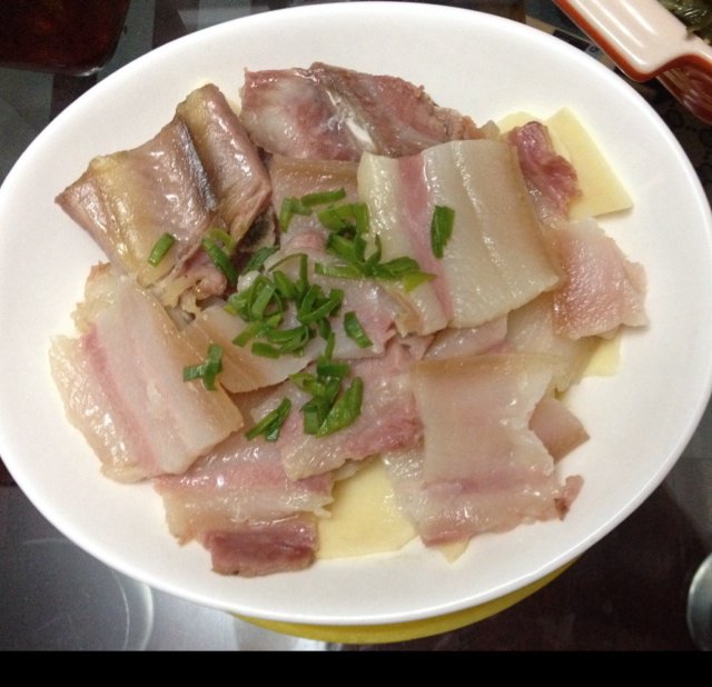 碧华做的咸肉蒸春笋