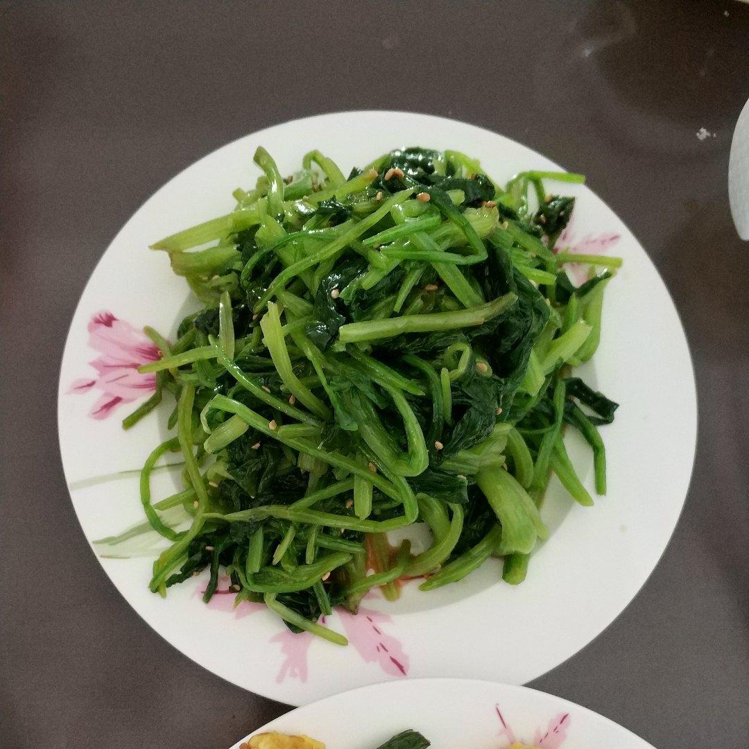 凉拌菠菜