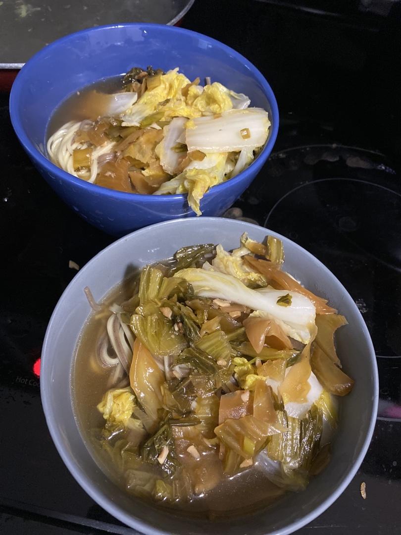 酸菜面