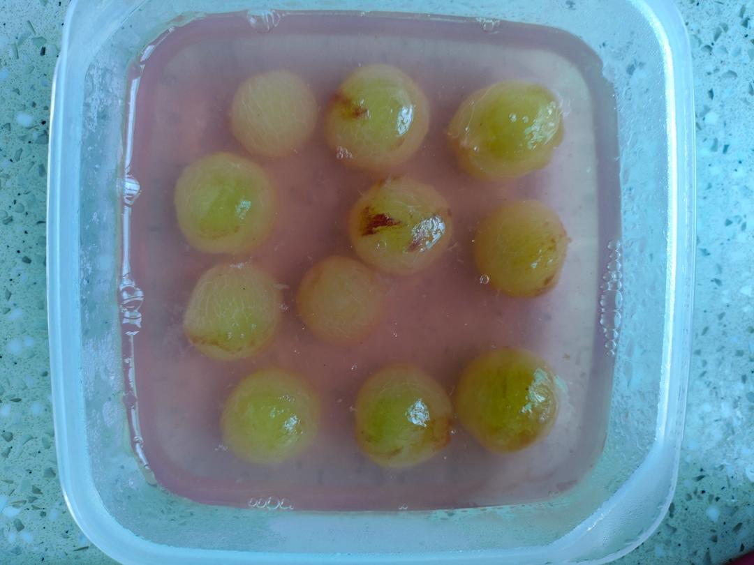 葡萄果冻凉粉