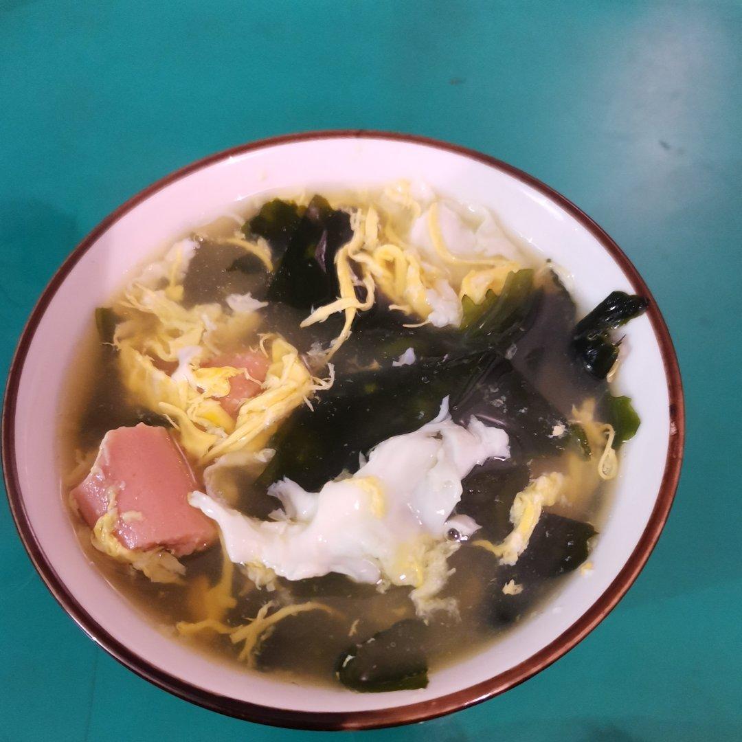裙带菜蛋花汤