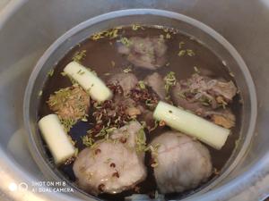 炖羊肉（可吃羊肉锅和羊汤），胜在简单好吃的做法 步骤2