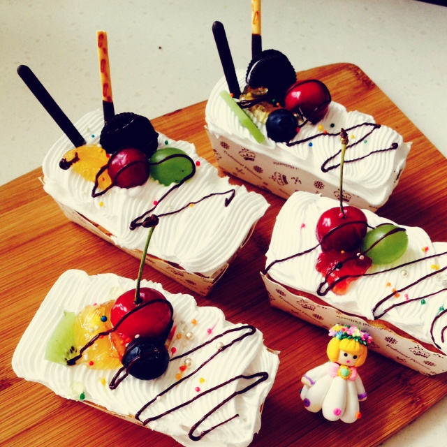 鲜奶油戚风杯子蛋糕（纸杯蛋糕）