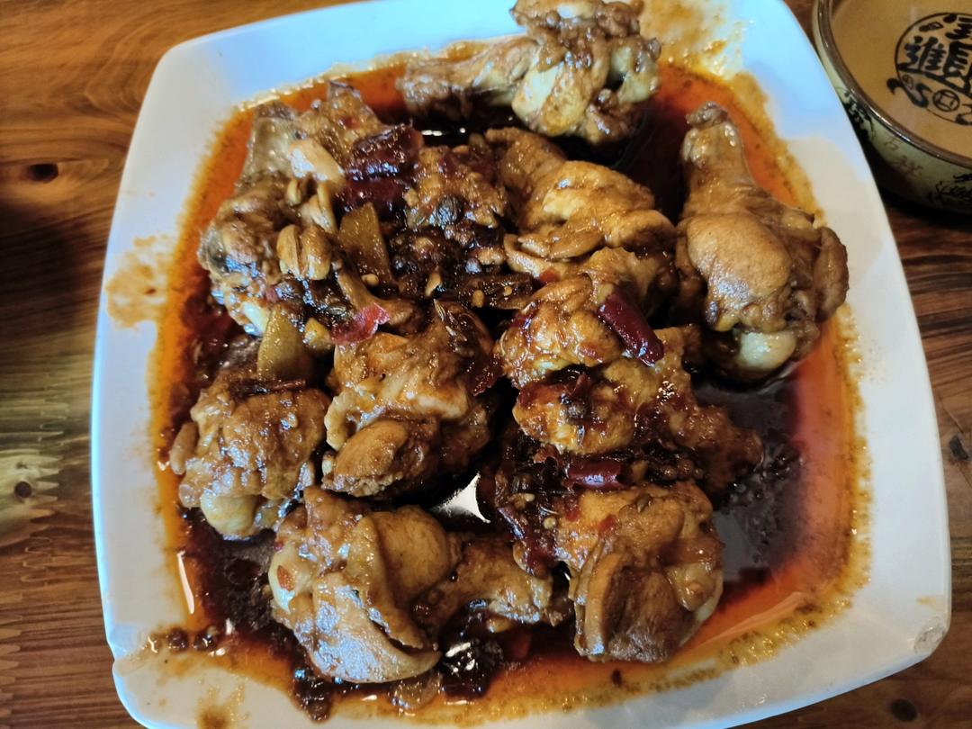 家常红烧小鸡翅根