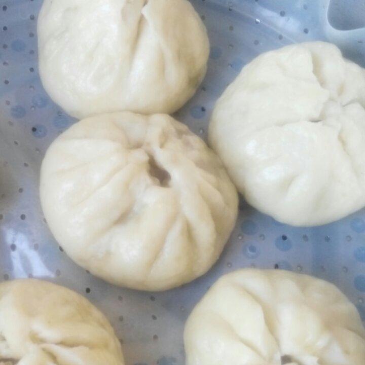 酱肉包子