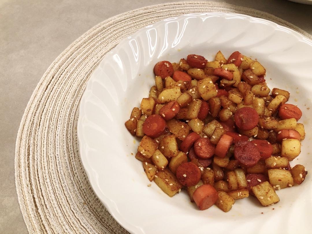 孜然火腿土豆丁