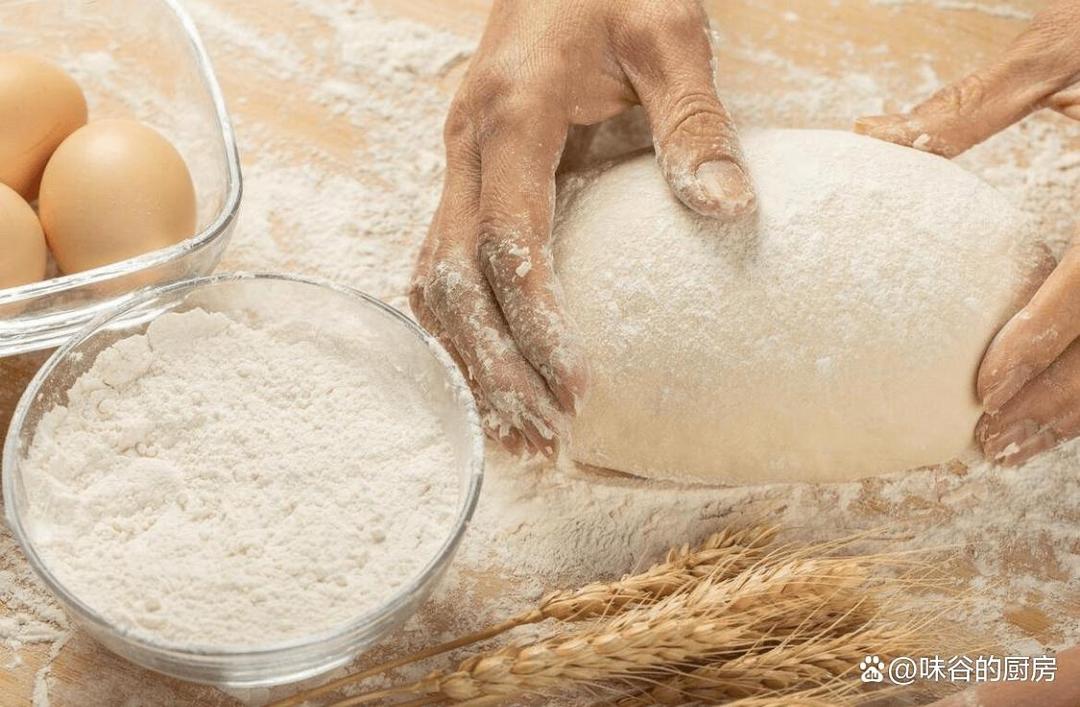 小苏打，食用碱，泡打粉，酵母的区别和用法