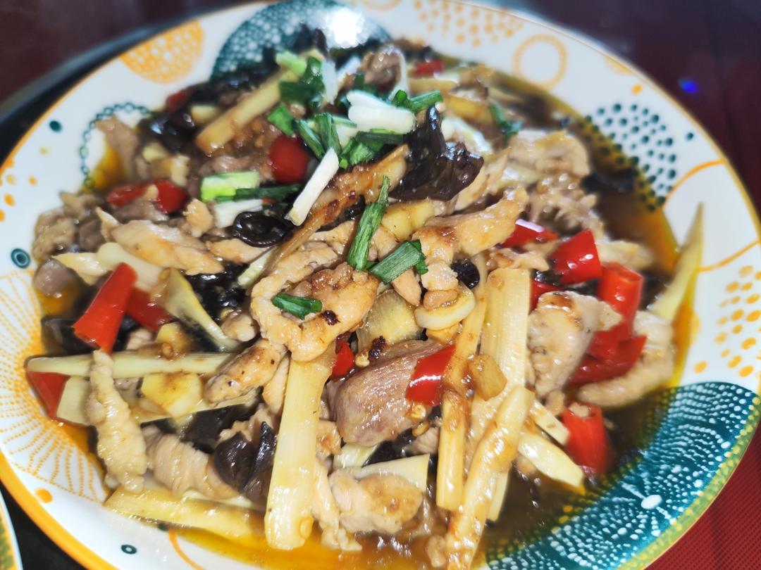 厨师长教你：“鱼香肉丝”的老式做法，味道很赞先收藏了