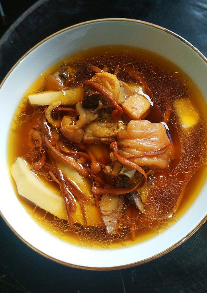 笨笨兔666做的广式火锅鸡清补凉鸡煲椰子鸡