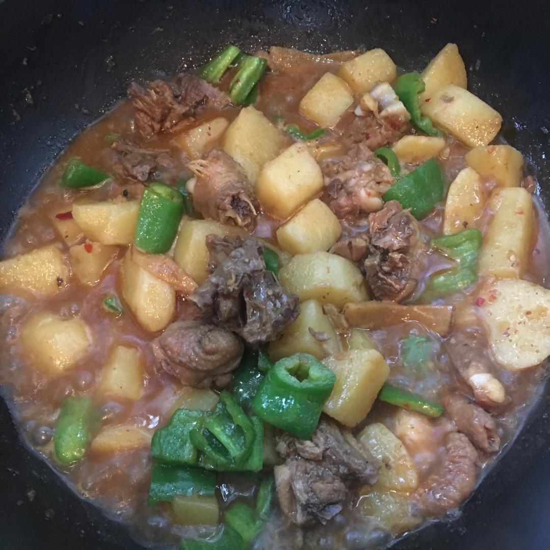 土豆烧鸡（非常下饭哦~）