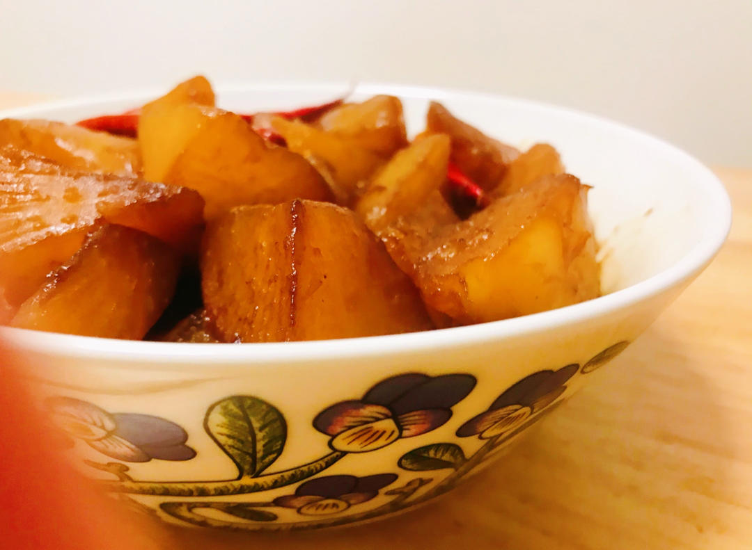 超美味的养生红烧萝卜（家庭版快手菜）