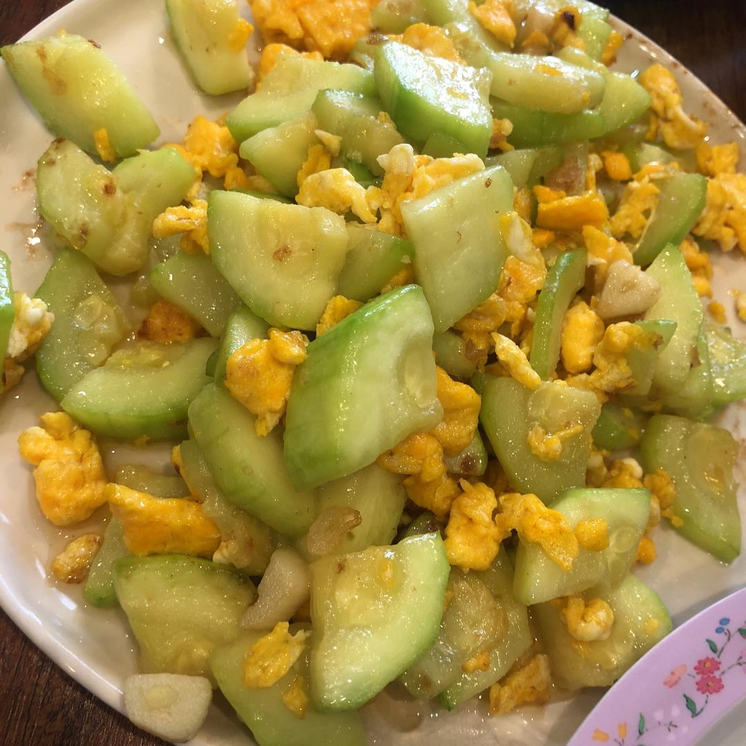 西葫芦炒鸡蛋