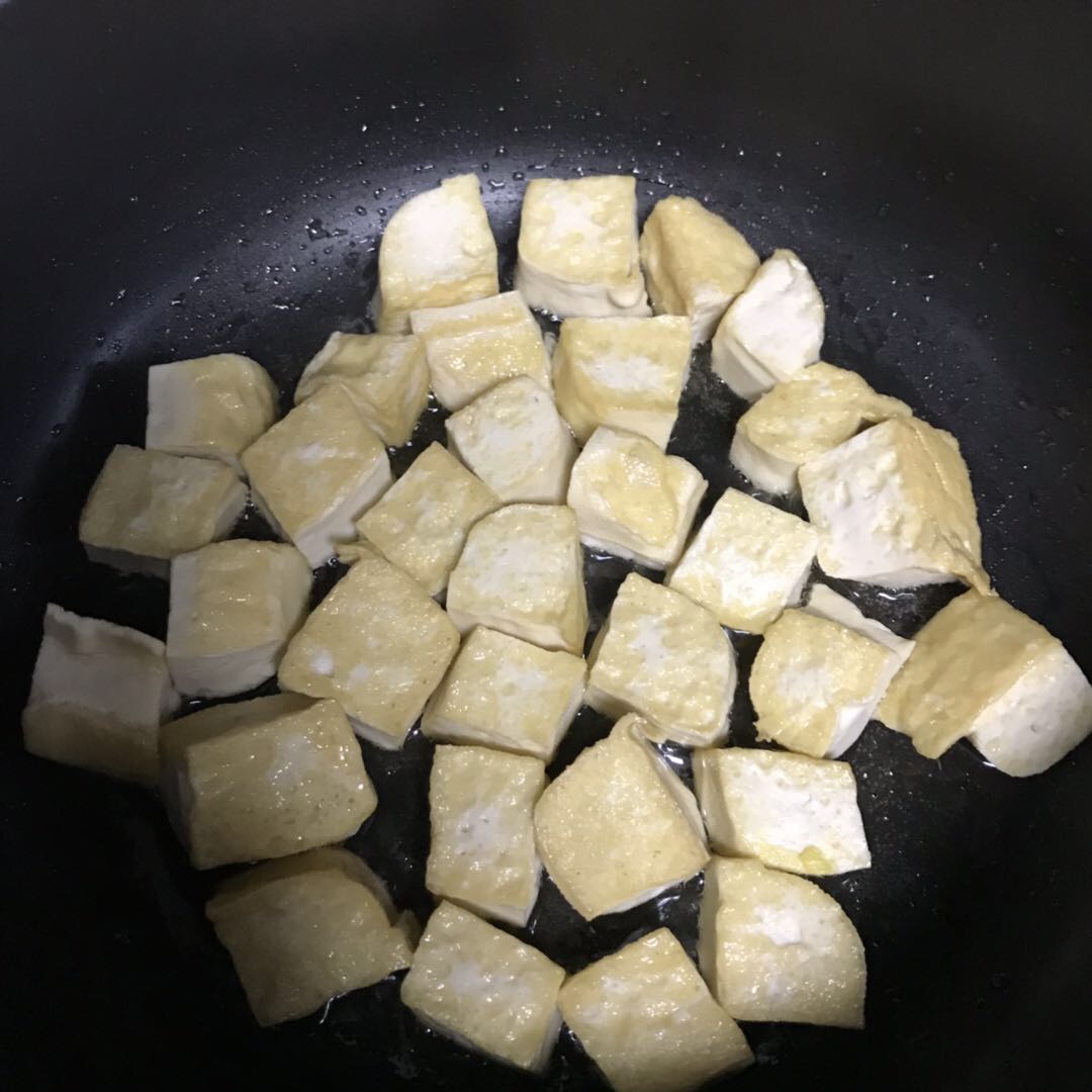 蛋包豆腐丁