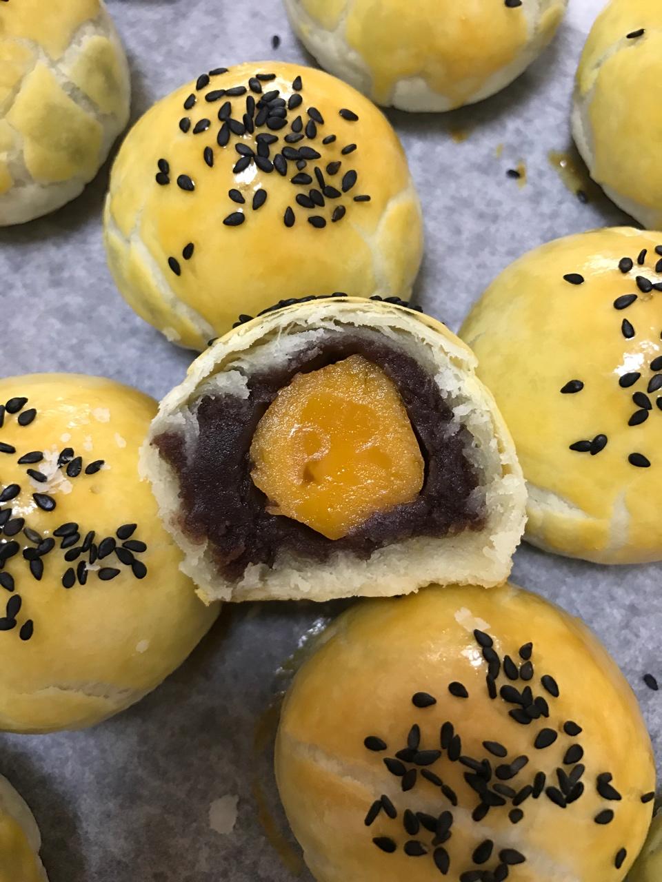 蛋黄酥