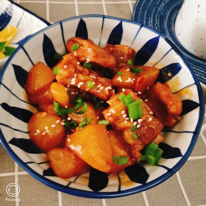 土豆炖排骨