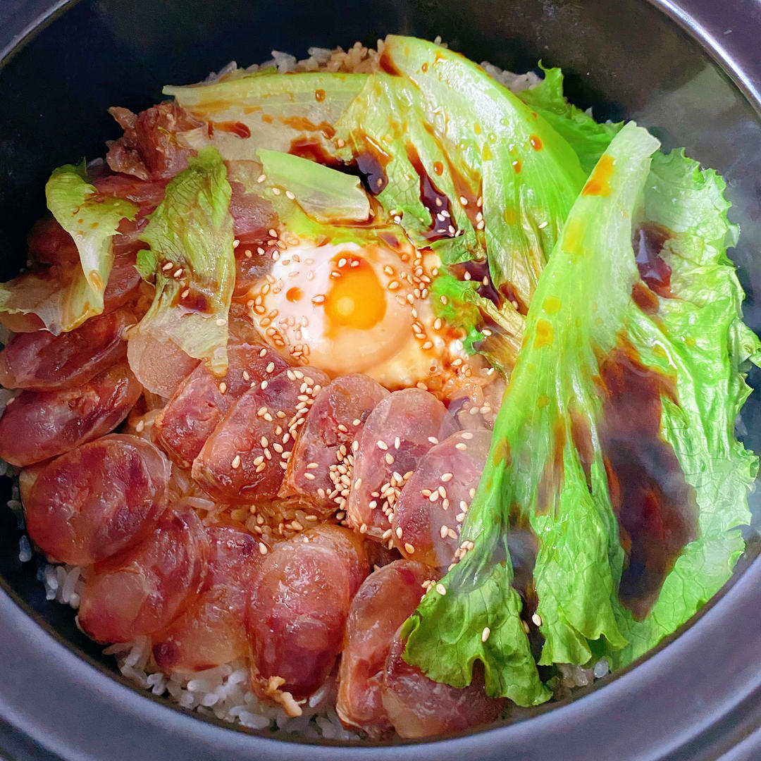 rosy_momo做的香喷喷的腊肠煲仔饭(砂锅版)超简单神速