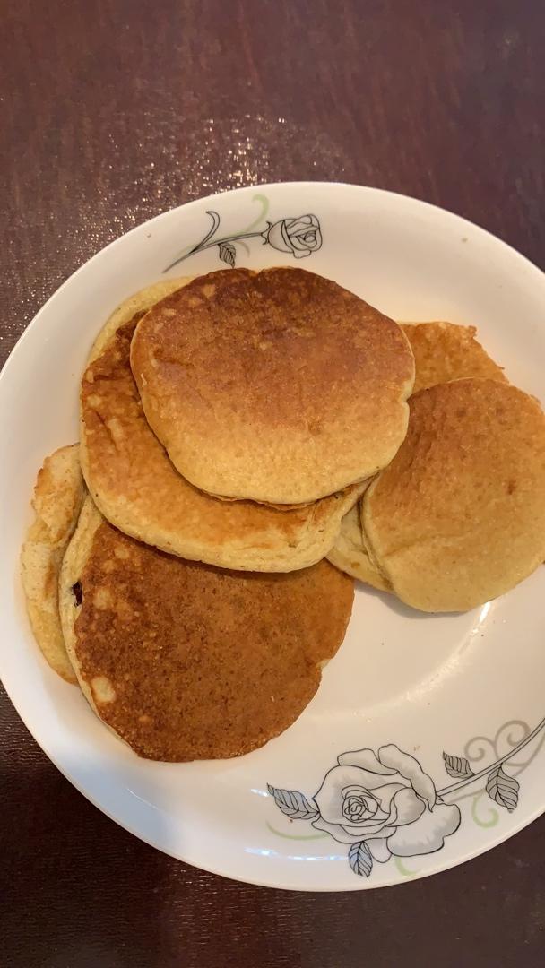无面粉～燕麦麸皮香蕉松饼pancake
