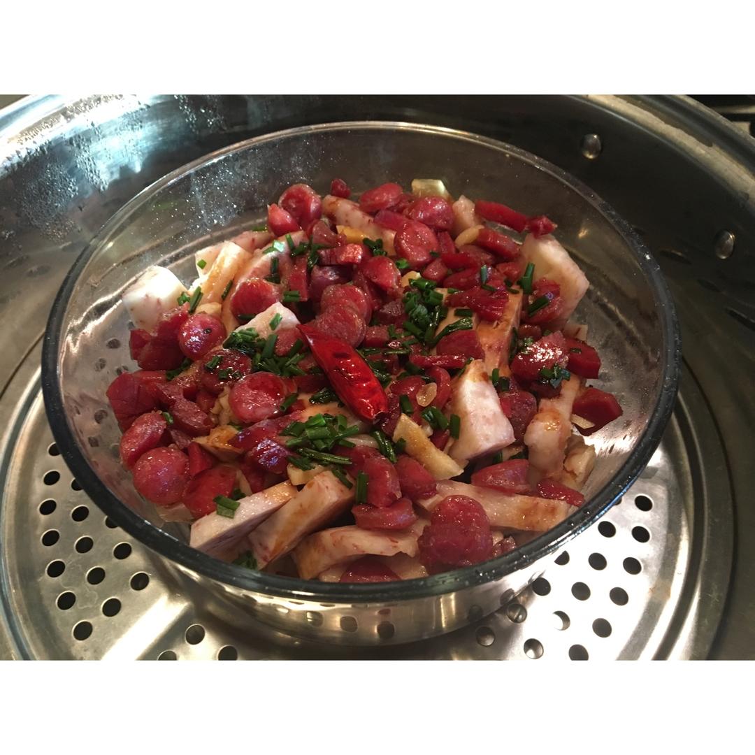 粉糯咸鲜的腊味芋头