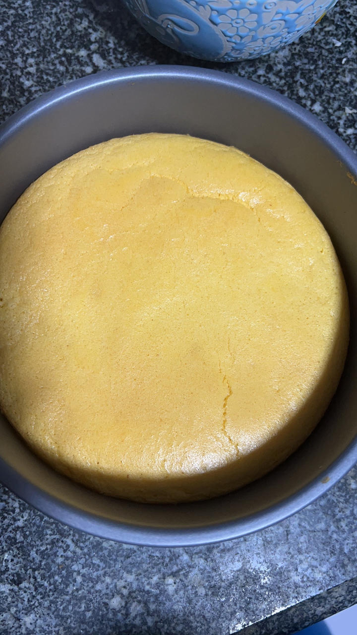 堪比柯基屁股
爆浆芝士🧀古早蛋糕