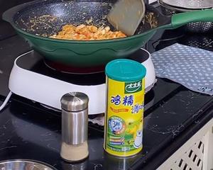 cici厨房🦞三吃—咸蛋黄龙虾的做法 步骤14