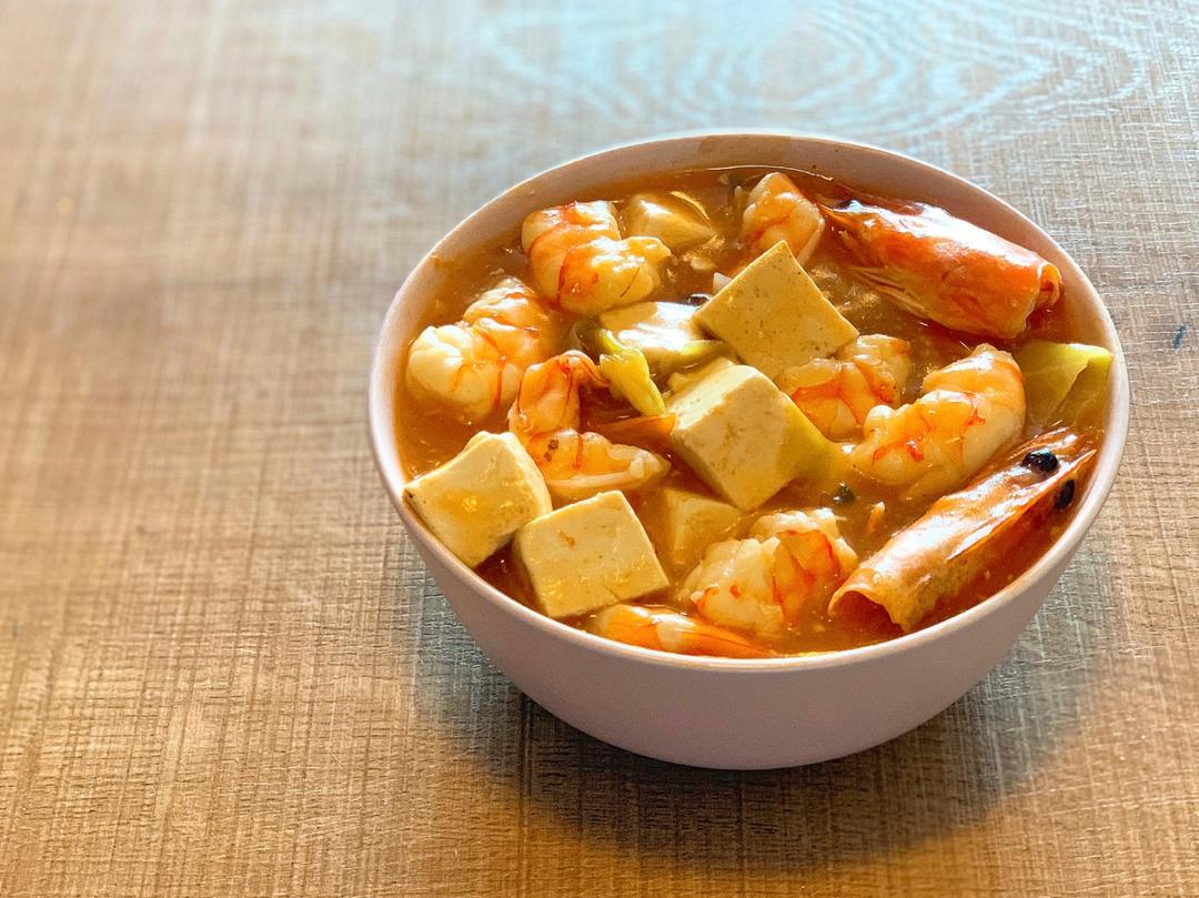 鲜虾豆腐汤