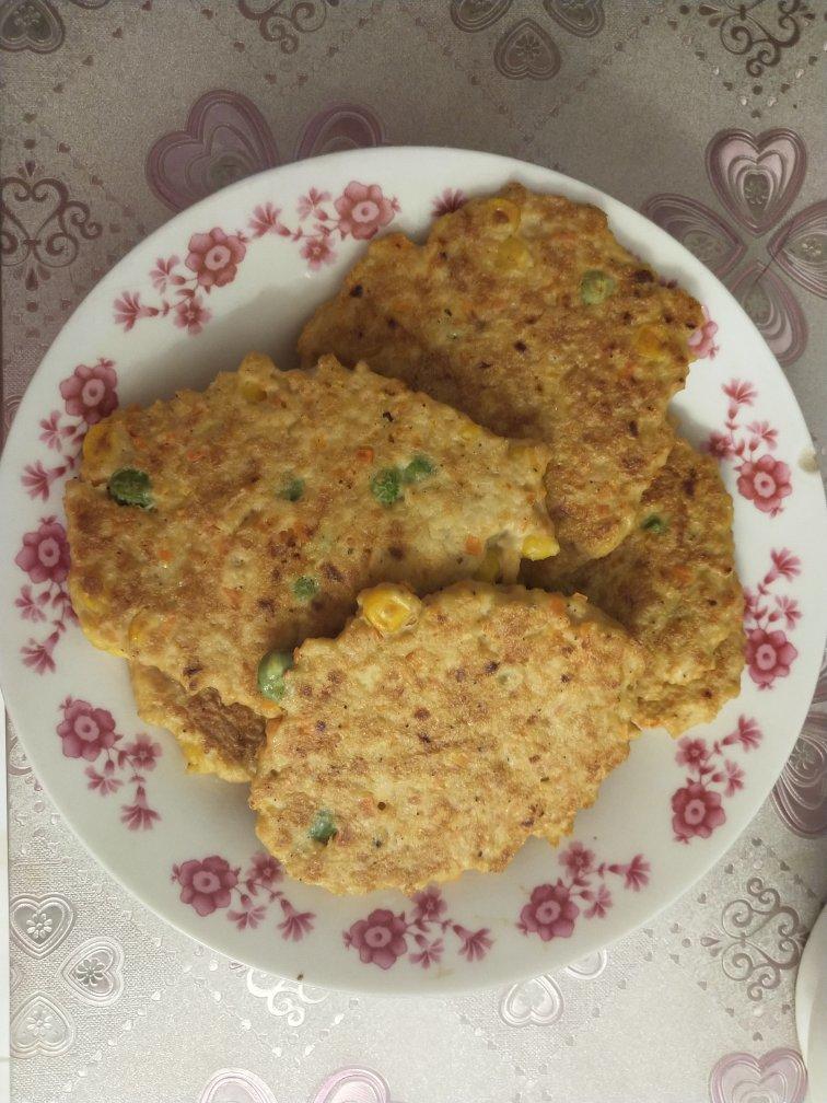 香煎鸡胸肉饼