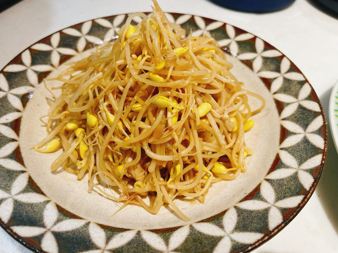 豆芽拌金针菇