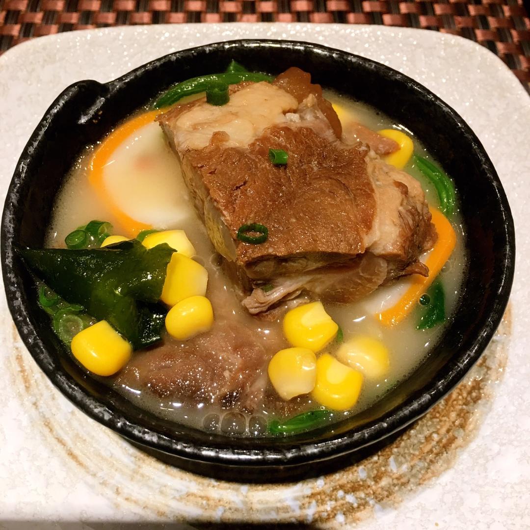 日式豚肉拉面