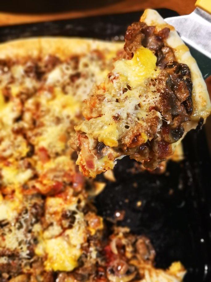 健身党也能吃的全麦鸡胸彩蔬披萨