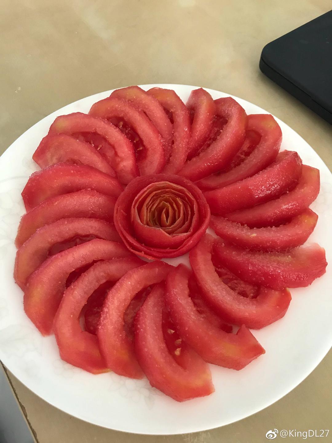 糖拌西红柿的做法