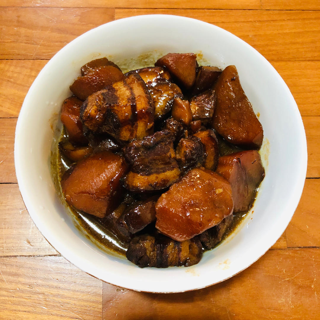 红烧肉炖土豆