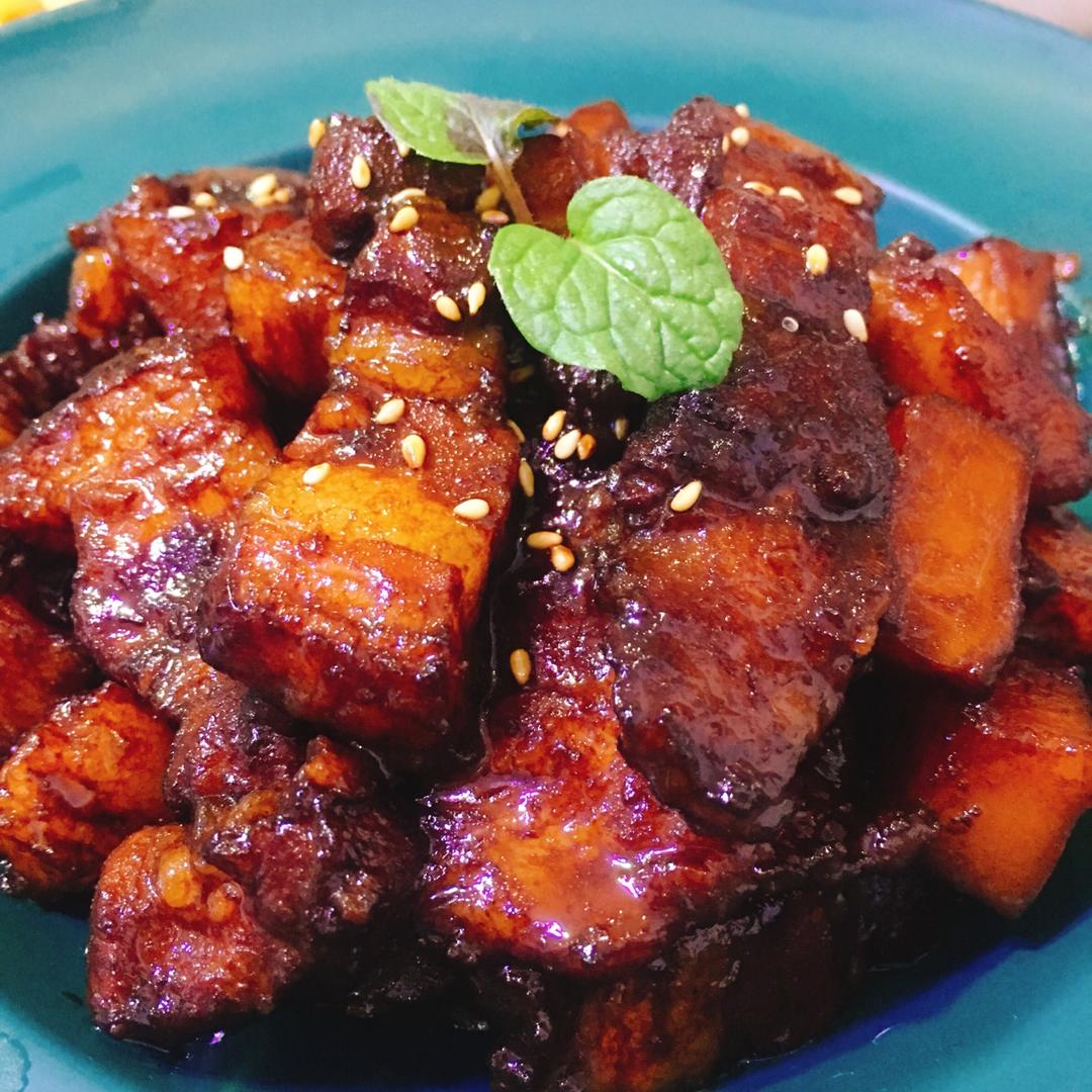 红烧肉炖土豆