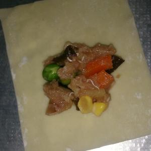 煎饺，锅贴（馄饨皮版）素食者也适合的做法 步骤6