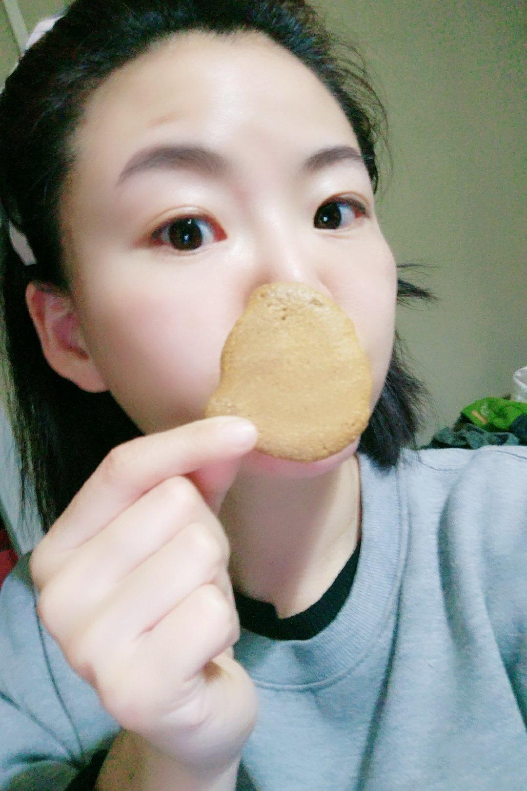 超简单——玉米面小饼干（微波炉版）
