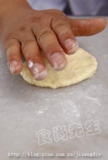 百香果布里欧面包的做法 步骤2