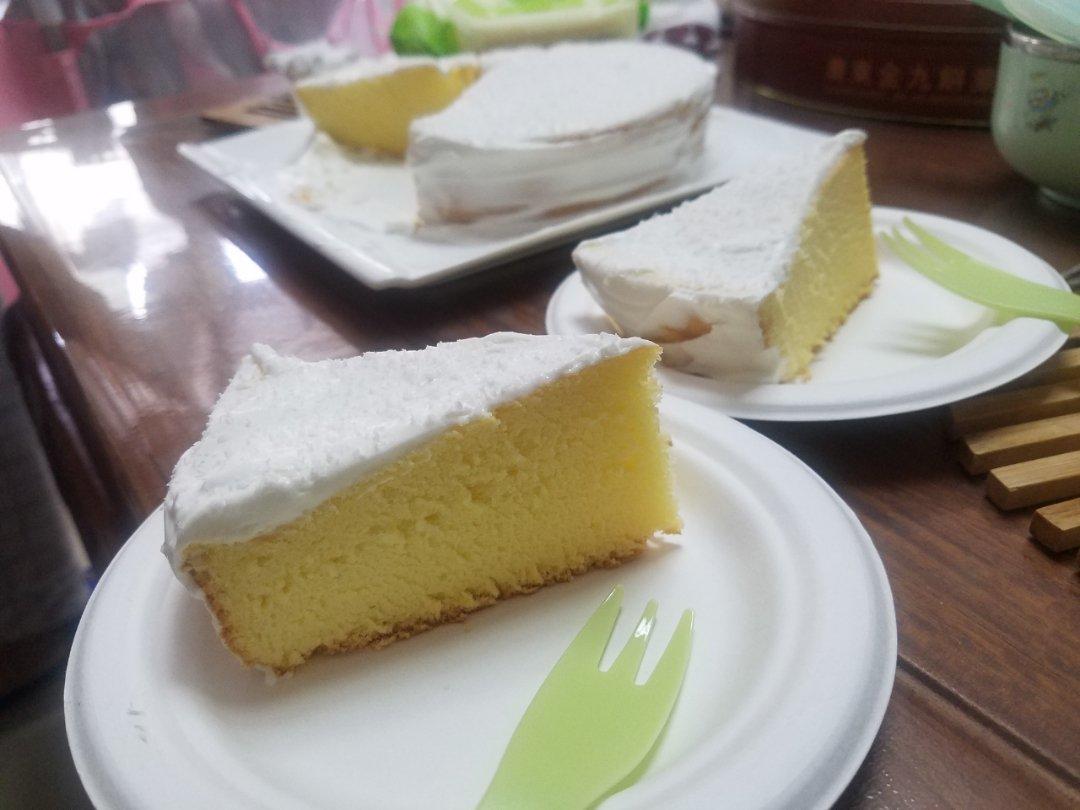 烤箱做蛋糕（戚风蛋糕的做法）