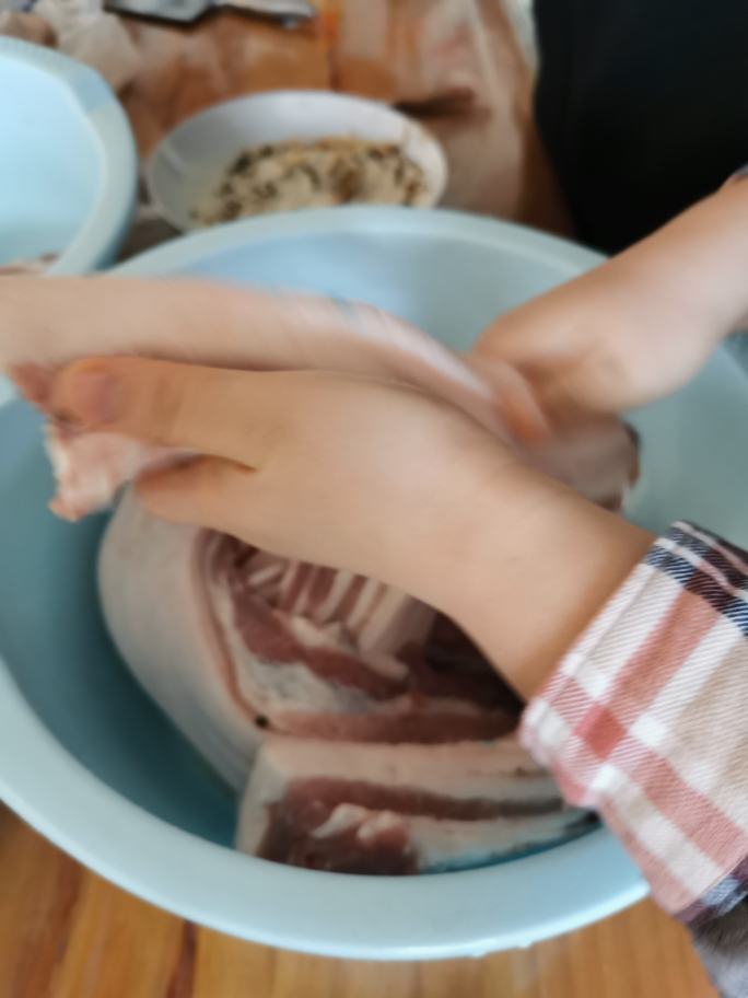 腊肉酱肉的制作方法的做法 步骤6