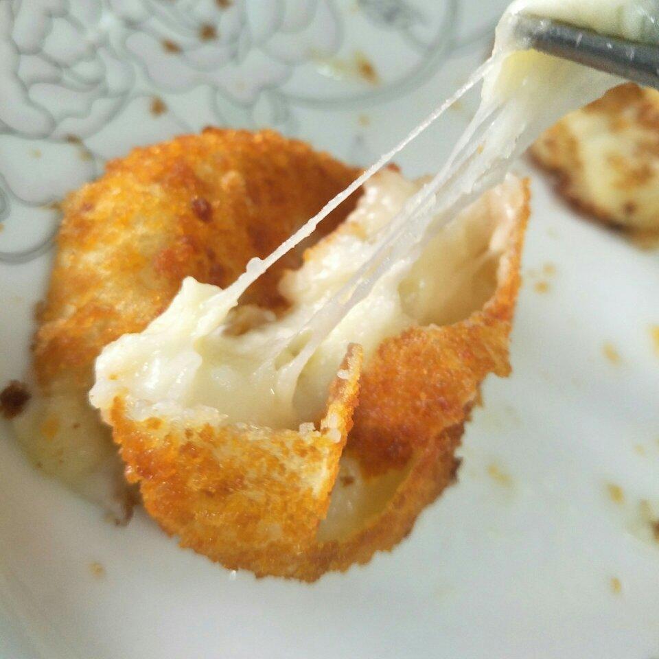 脆皮土豆芝士球