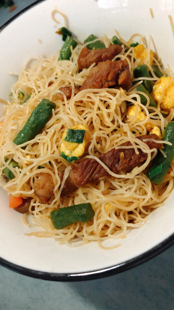 牛肉炒米粉