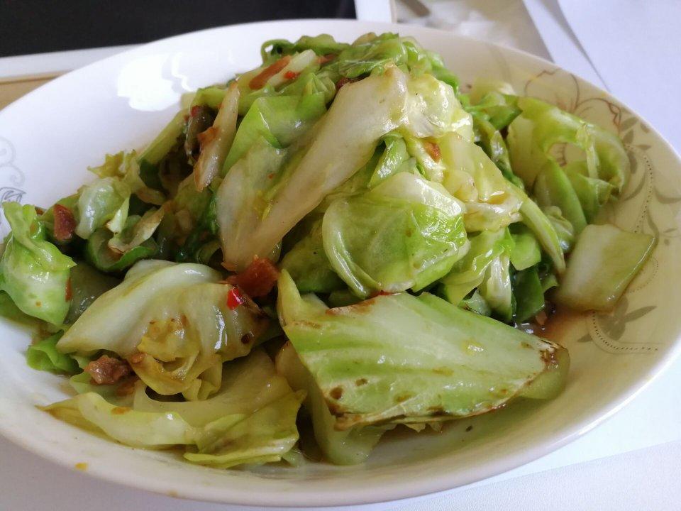 阿婆手撕包菜
