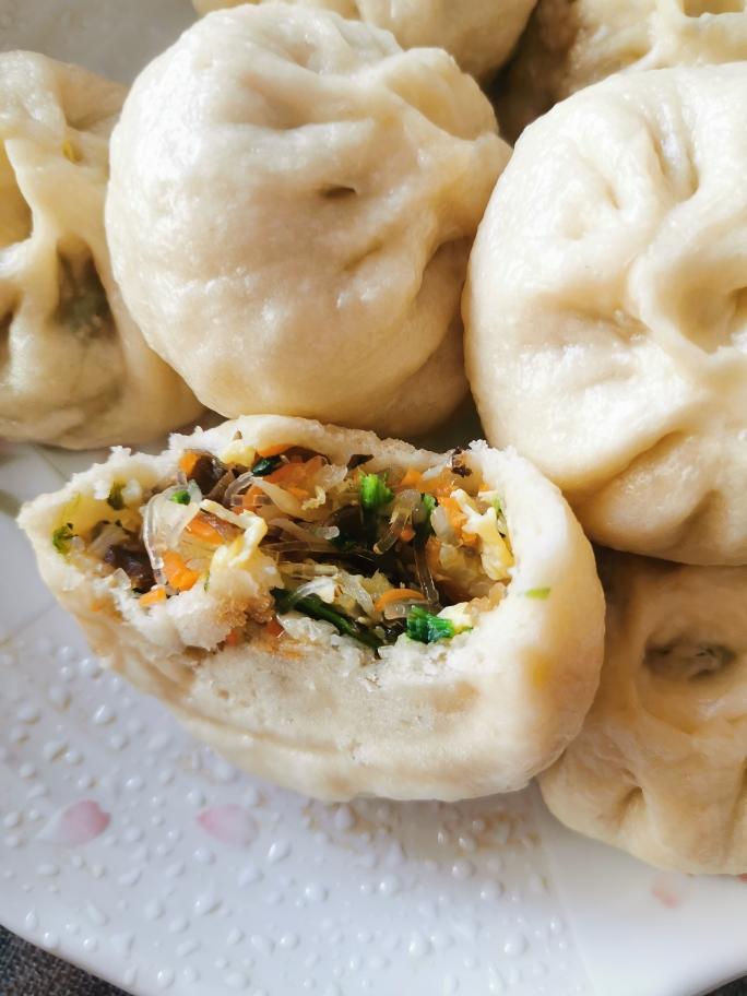 超鲜的素什锦包子