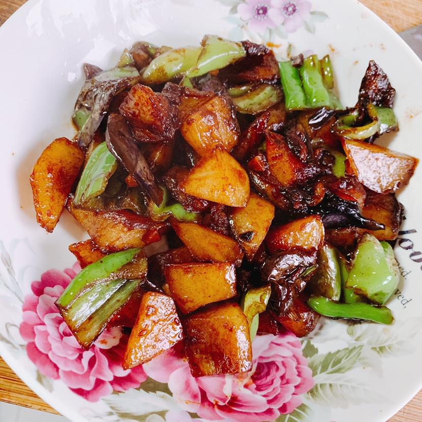 【最正宗的地三鲜的做法_地三鲜家常做法_怎么做好吃】