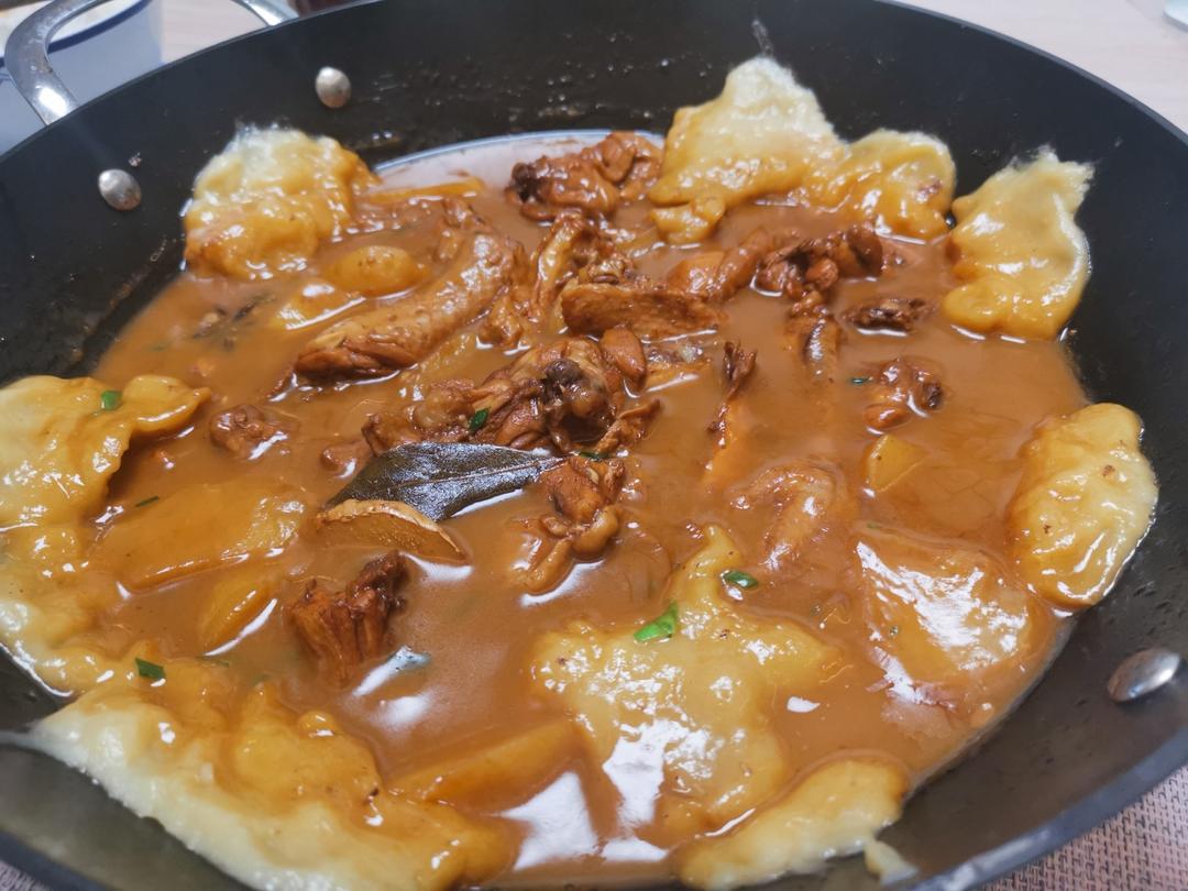 地锅鸡+自制红油【曼食慢语】