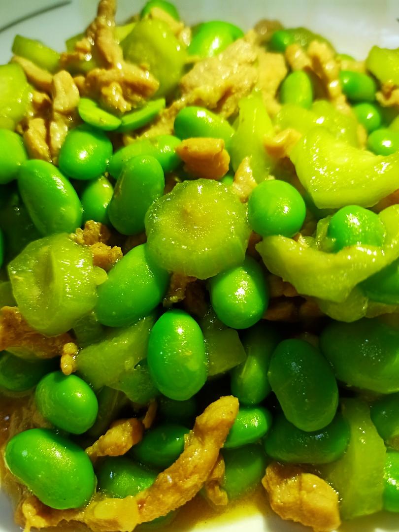 肉丝毛豆炒丝瓜-有荤有素下饭配饭一级棒的做法