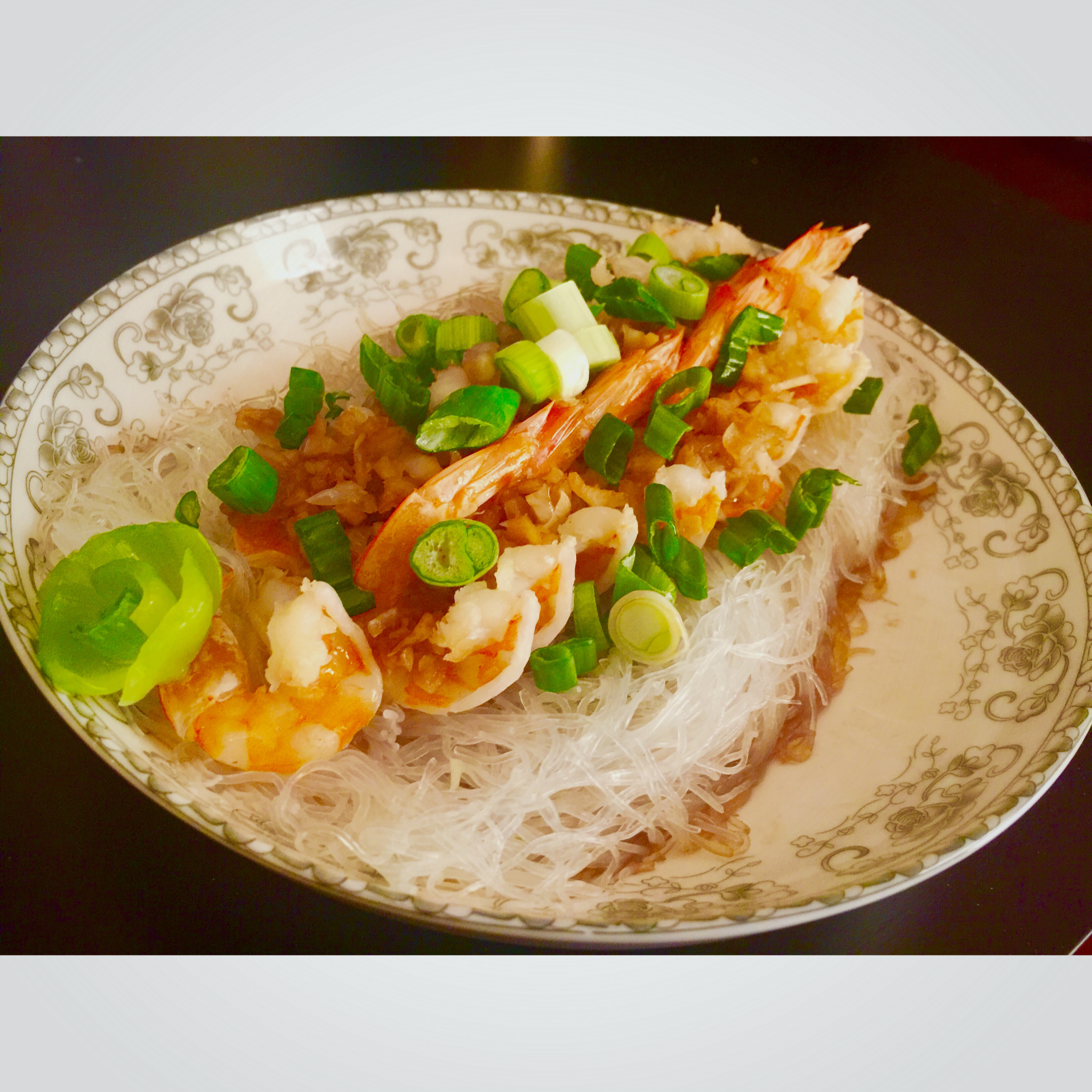 蒜蓉粉丝蒸虾