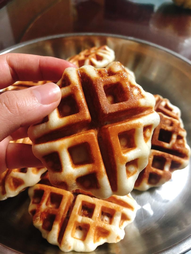 麦麸肉松华夫饼